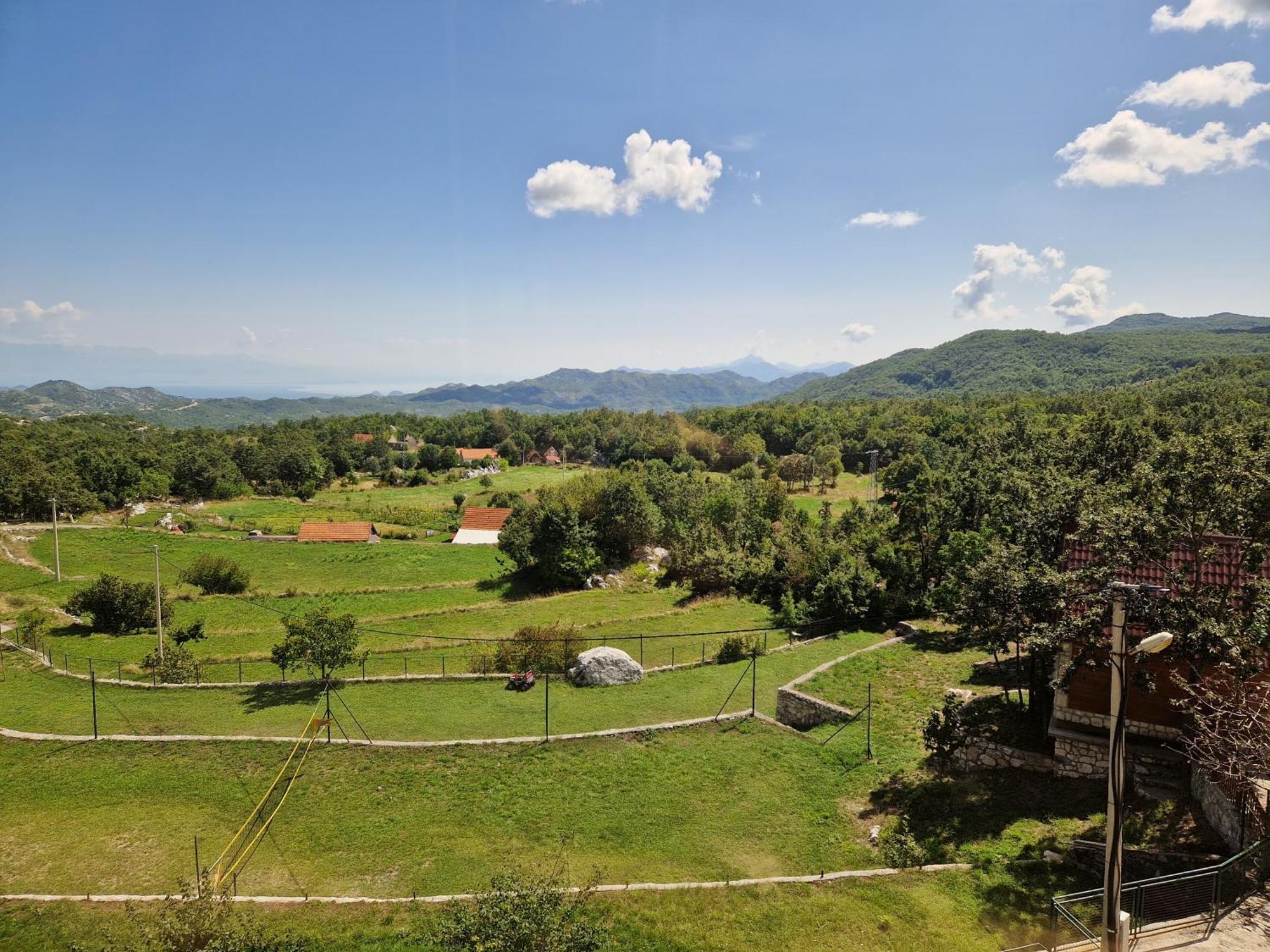 Mountain Village House Cetinje Exterior photo